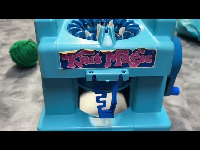 Knit Magic Hat