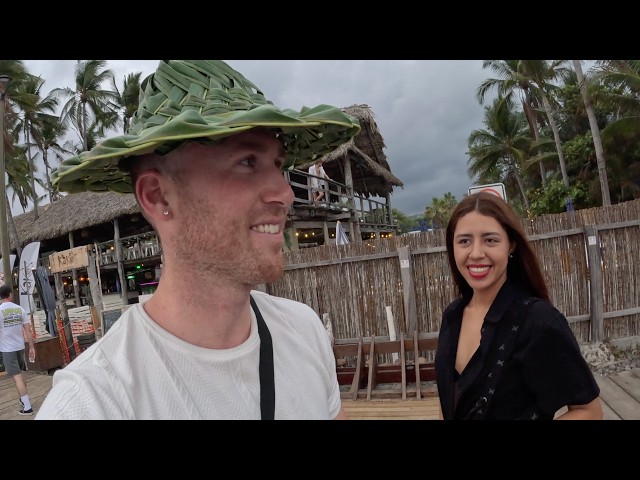 Playa El Tunco con hermanas salvadoreñas 🇸🇻