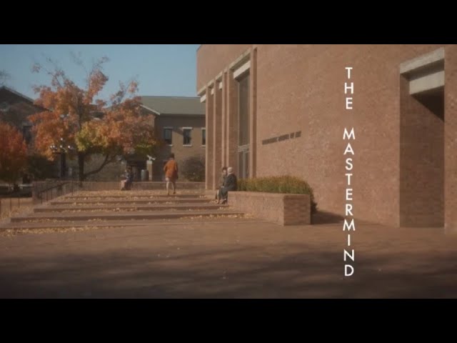 The Mastermind (Kelly Reichardt): créditos iniciales