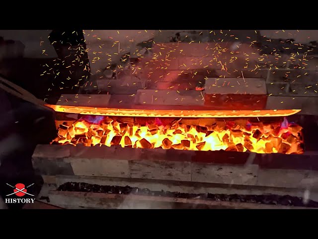 Forging a Katana by a Japanese Swordsmith - Full Process Unveiled