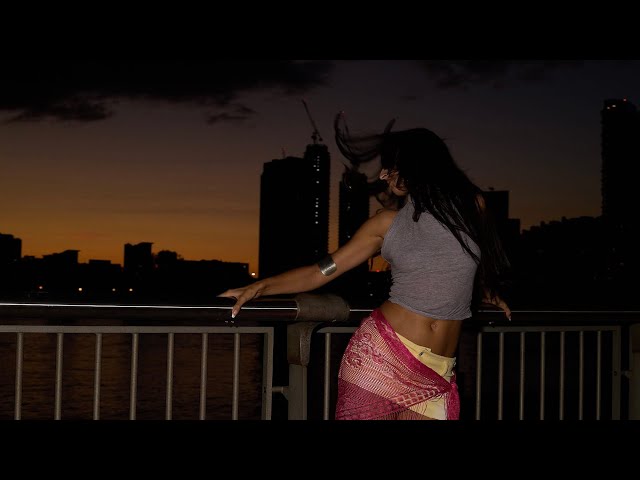 LOLITAH - Bounce (london city.mov)