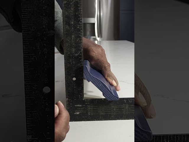 How to Find the Spring Angle of Crown Molding Using a Framing Square #CarpentryHacks  #CrownMolding