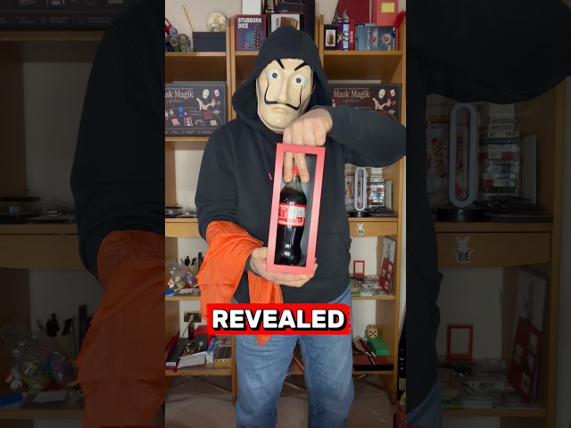 The secret behind the Coca-Cola bottle that appears in the box has been revealed!