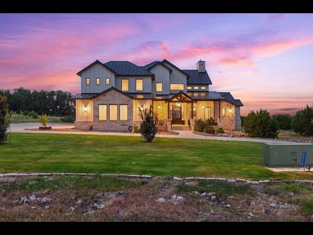 Refined Living in Cordova