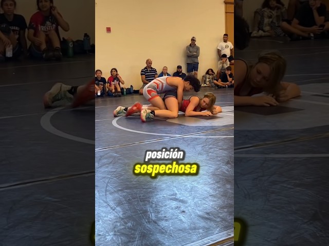 "Cuando el ring se pone extraño... 👀"