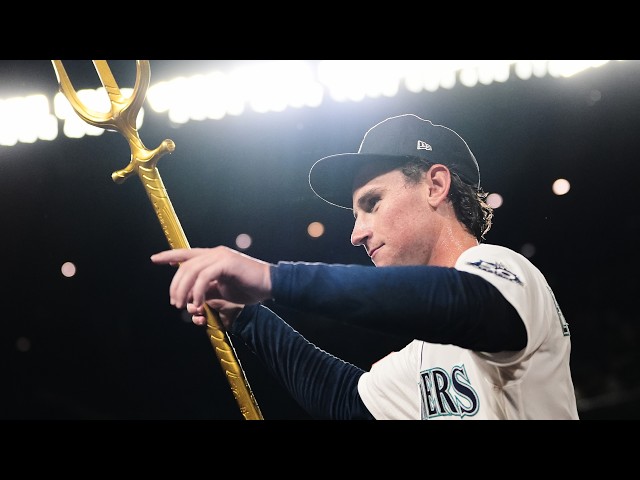 COLT EMERSON'S FIRST MLB HIT IS A THREE-RUN HOME RUN WITH THE MARINERS 🔱