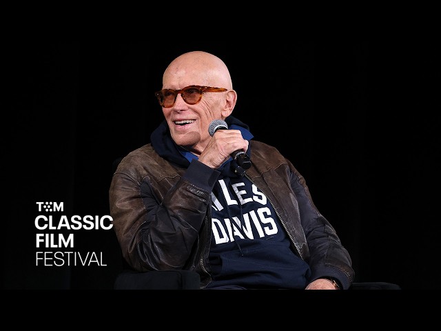 The cast of ROBOCOP reunites at the 17th annual TCM Classic Film Festival