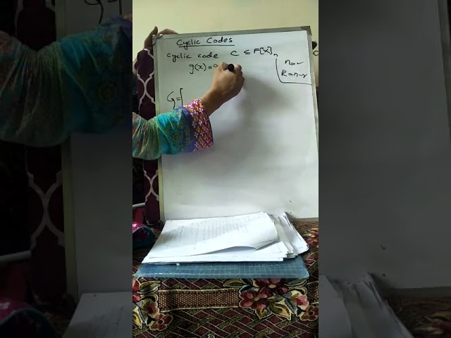 Cyclic codes, generator polynomial