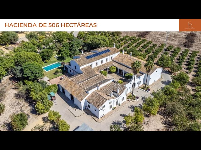 Cortijo andaluz en venta a 15 minutos de Sevilla, España