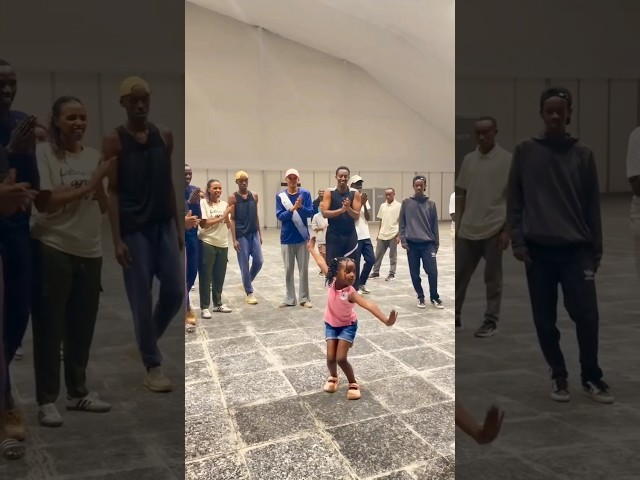 THE YOUNG TALENTED RWANDESE GIRL WAWUUU👌👌 IN TRADITIONAL DANCE OF RWANDA SHE'S PRINCESS