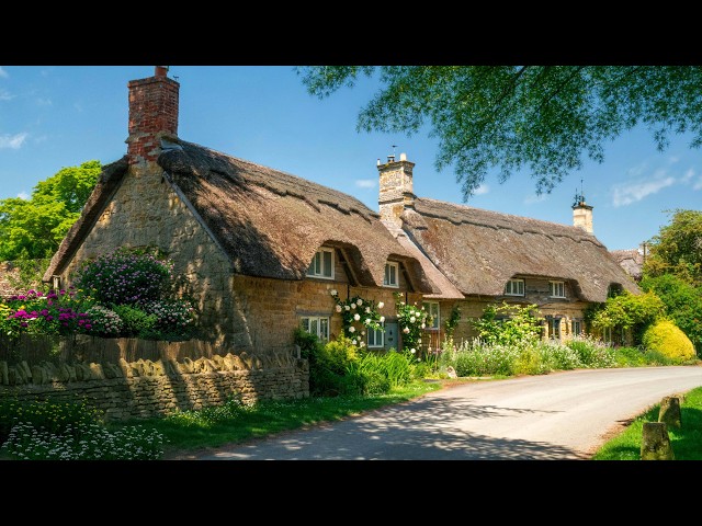 The Beauty of Rural England | Summer in the Cotswolds