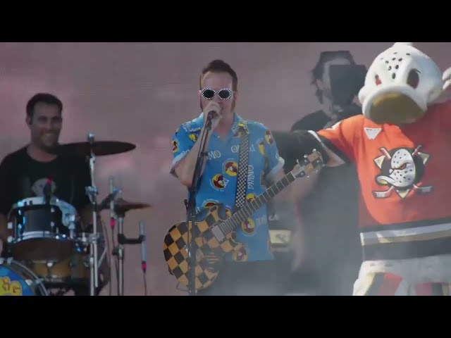 Reel Big Fish - Sell Out  (Live at Warped Tour LB 2026)
