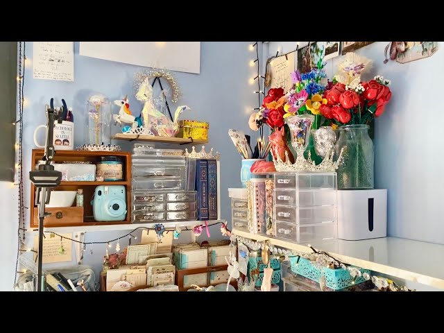 Organising & decluttering my creative studio