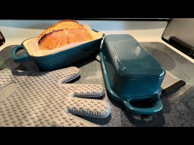 Teal Cast Iron Bread Pan Set 🍞 | 2-in-1 Dutch Oven Loaf Pan for Artisan & Sourdough Baking