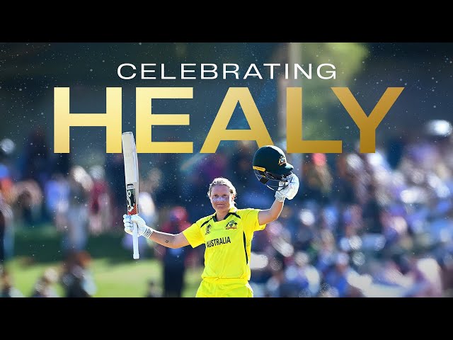 Teammates pay tribute to retiring legend