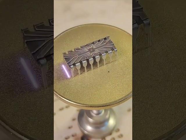 What's inside the IC? Look inside the IC.