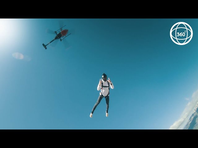 SKYDIVING out of a HELICOPTER in VR 360 / 4K