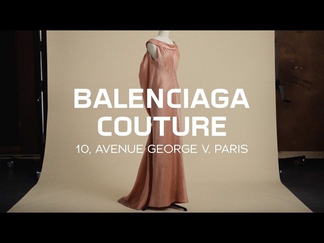 55th Couture Collection, Making-of, Volumes