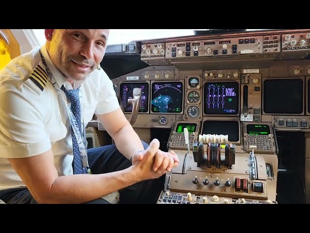 BOEING 747 received departure clearance from ATLANTA ATC  via CPDLC , and NOT via ACARS...why?