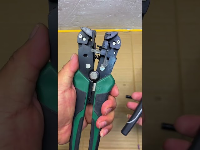 #Wire strippers #Multi-functional wire stripper #electrician#Hardware Tools