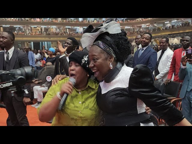 Lilian Nneji Powerful ministration at Dunamis Mid-Year Worship 