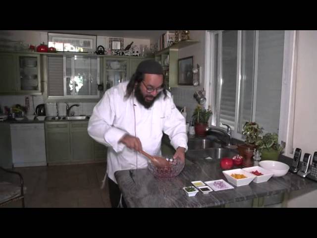 Cooking with Jpost: Pomegranate salsa