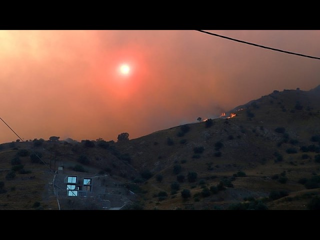 Wildfires in Greece: Blaze out of control near Rethymno in Crete