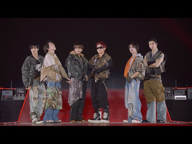 NCT U (JOHNNY, TAEYONG, MARK, JENO, HENDERY, YANGYANG) 'Misfit' Stage @SMTOWN LIVE 2025-26