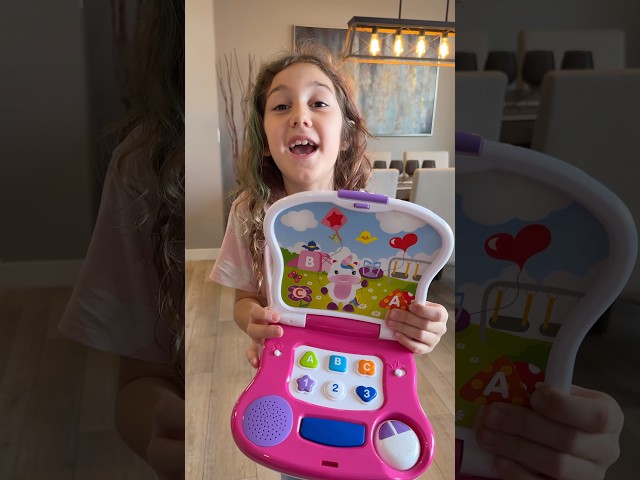 Sierra teaches Rhia shapes - learning is so much fun #shorts