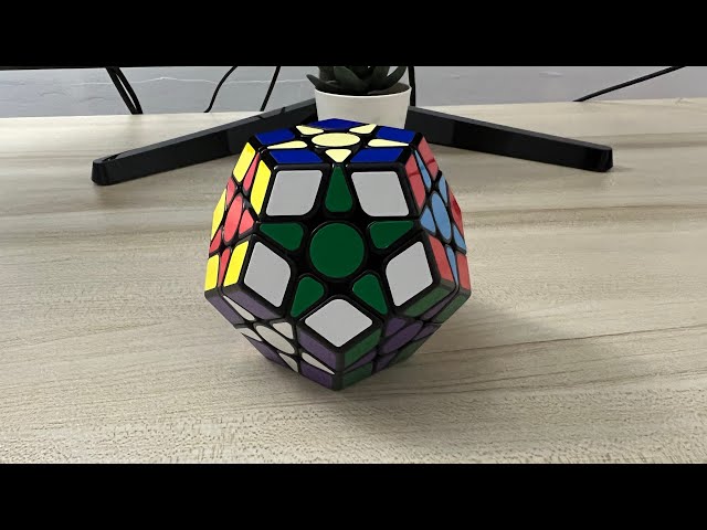 How to create an amazing looking 12-star pattern on a Megaminx!