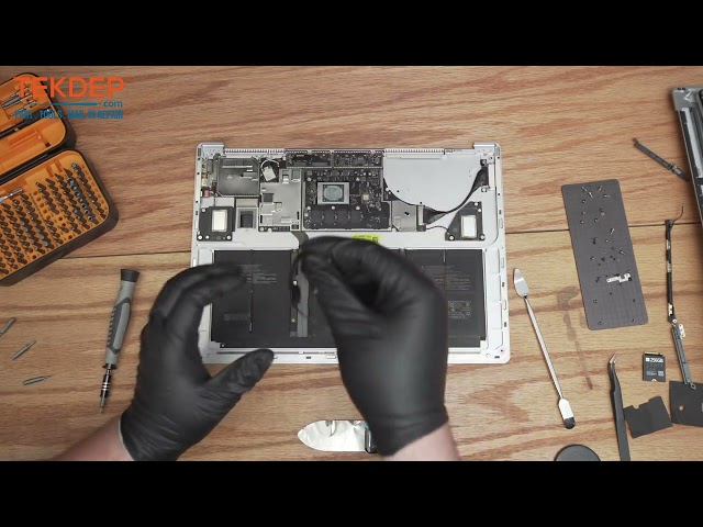 Microsoft Surface Laptop 4 Teardown Review