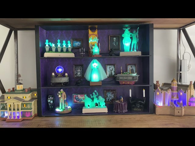 Hallmark Haunted Mansion Collection - All 2025 ornaments both DLR & WDW mansions- Complete show