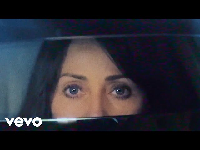 Natalie Imbruglia - Just Drive (Official Music Video)