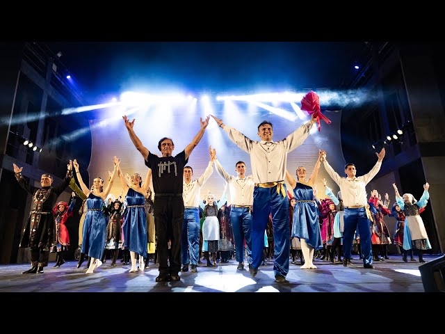 Final Bow and UNITY DANCE 