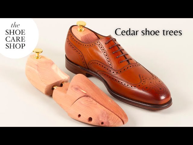Cedar shoe trees | Sizing and how to use guide