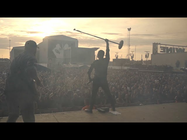 MØL - Serf (Official Live Video)