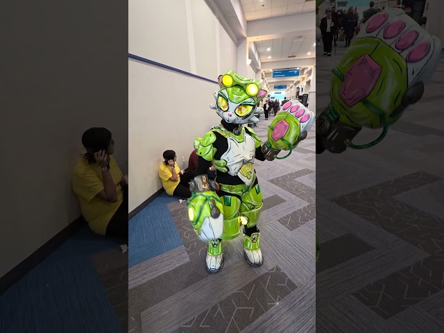 Robocat / Yoshi.Cosplay - Central Florida Comic Con | #DREADPOOL #CFCC #Shorts