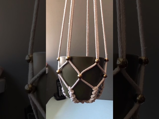 Macrame plant holder