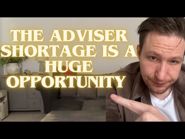 How to Become a Financial Adviser: The New Route (and Why Now is the Time!)