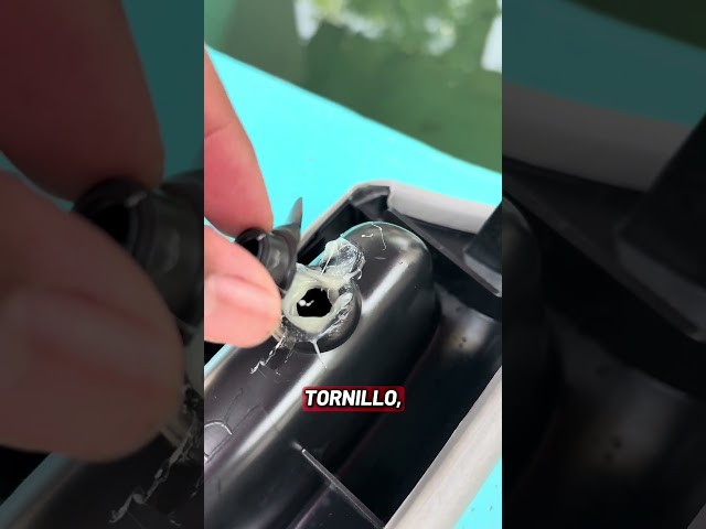 How to repair Jeep Liberty door handles #tutorial #jeepliberty #mechanics #autorepair