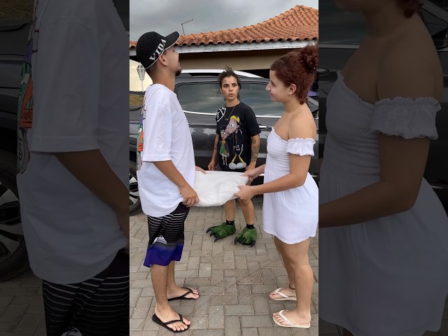 Você é ciumenta? Não eu só cuido