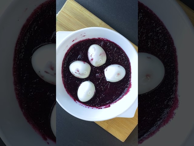 Discover the Hypnotic ASMR Combination of Beetroot and Eggs!
