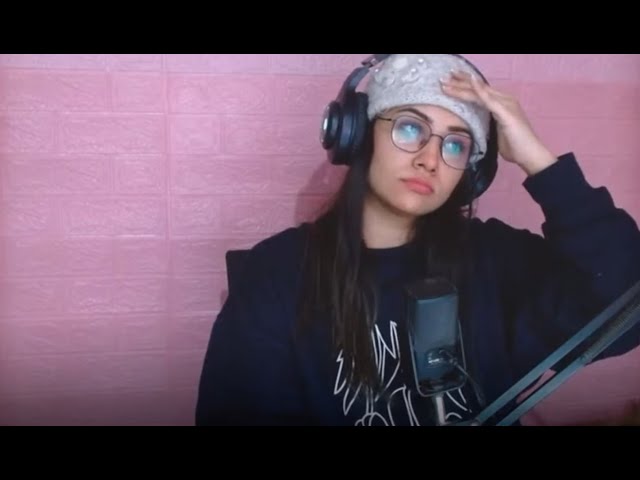 Getting bored on the live stream be like: