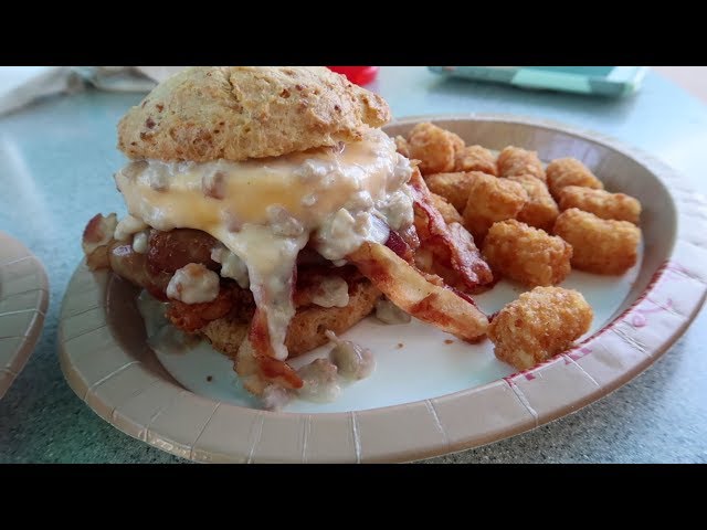 Disney Taste Test & Food Review! | New Breakfast Sandwich At Disney's All Star Music Resort