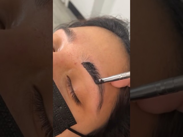 Brow Tinting tutorial.✅