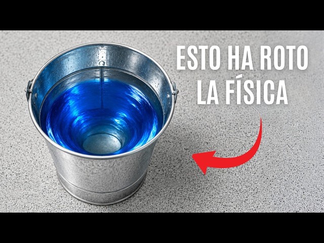 ¿Qué Pasa si Giras un Cubo de Agua? El Experimento Revelador