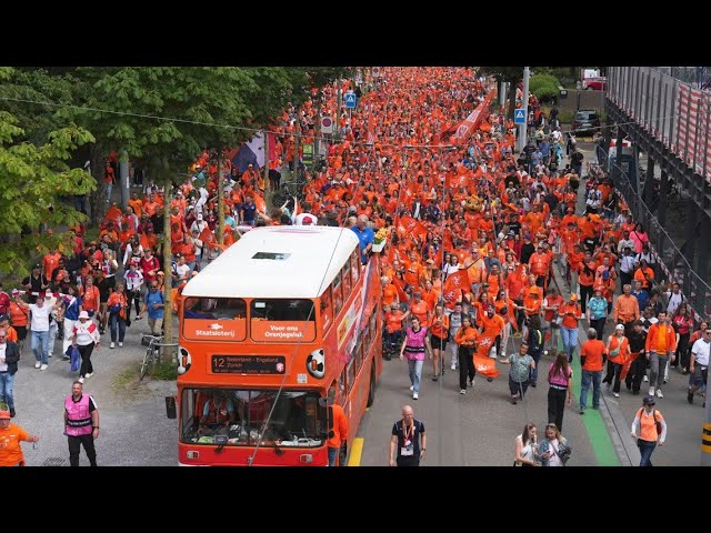 The Dutch Orange Bus arrives in North Texas for FIFA festivities