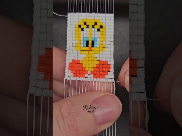 💛 Follow for daily bead loom patterns, tutorials and inspiration!#beading  #handmade #loombeading