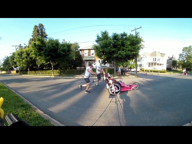 2019 Marine Corps Historic Half - Mile Marker 6