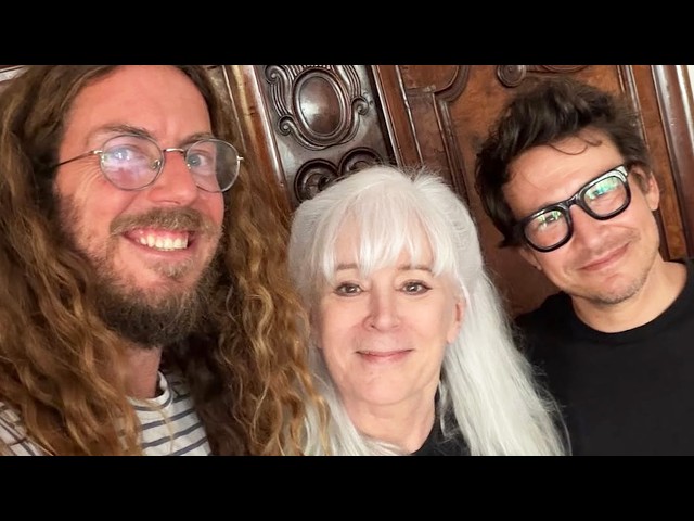 Jonathan Taylor Thomas REUNITES With Home Improvement Family in Rare Sighting